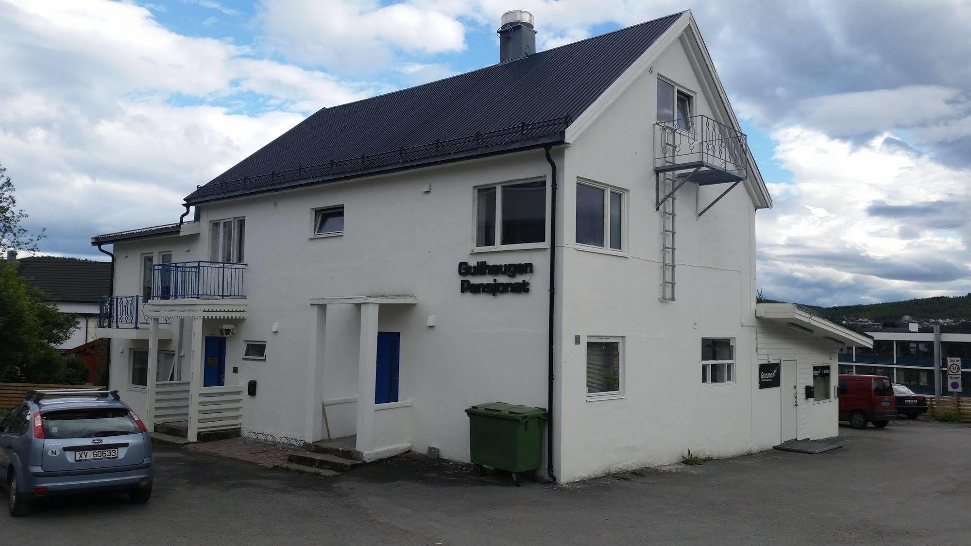 Gullhaugen Pensjonat Harstad Esterno foto